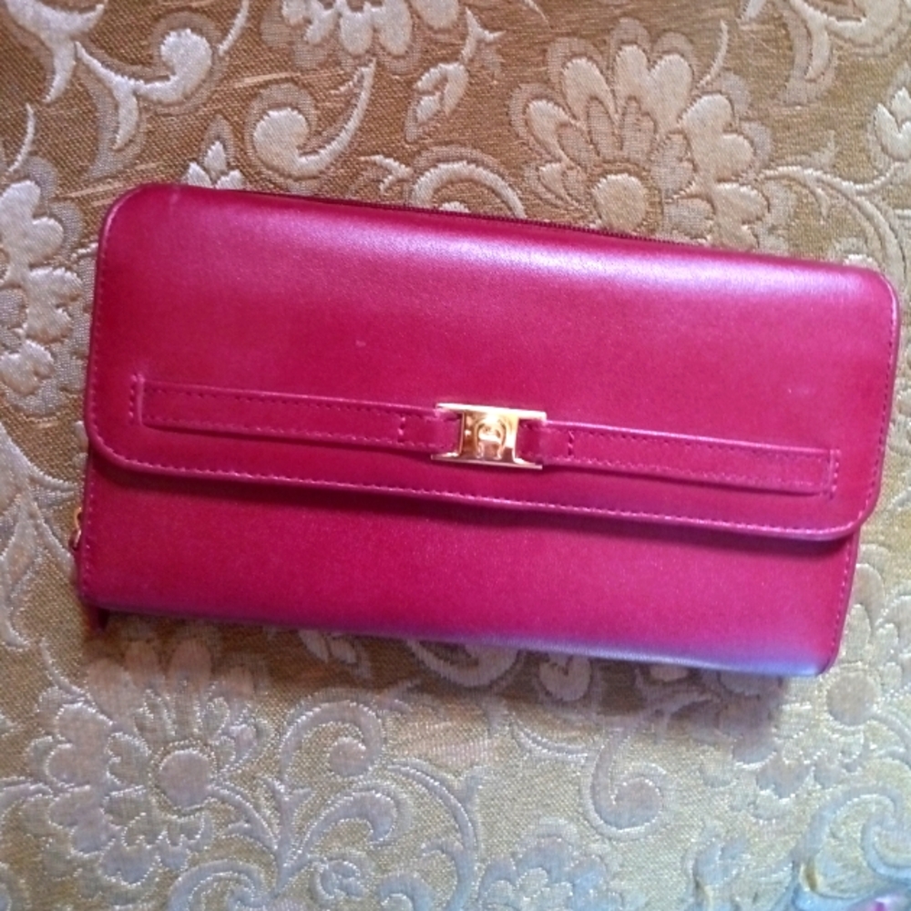 Etienne Aigner Wallet